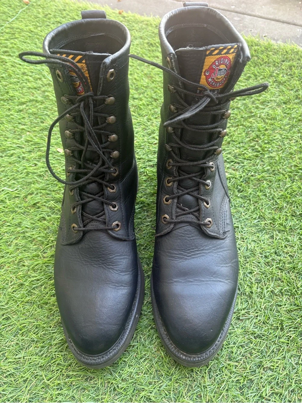 Men's Black Leather Lace-Up Boots 10 D black soft toe